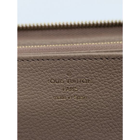 Louis Vuitton Turtledove Empreinte Leathet Zippy Wallet GIFTABLE FULL SET - Picture 7 of 8